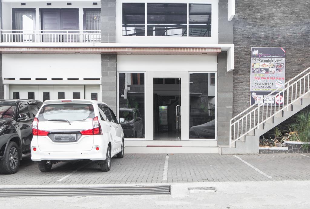 Reddoorz Near Gedung Sate 2 2* Bandung